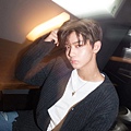 20171027-Wannaone-KangDaniel-BaeJinYoung-NOTHINGWITHOUTYOU-conceptphoto03.jpg