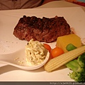 019_主餐_鯷香牛排.JPG