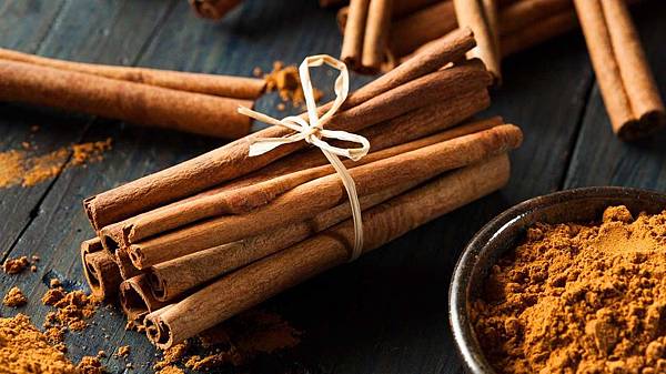 health-benefits-cinnamon-1296x728.jpg