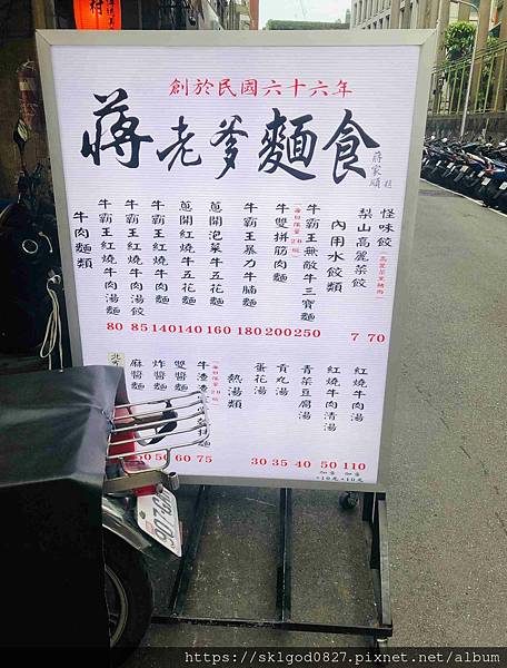 IMG_E6098_compressed.jpg IMG_E6098_compressed.jpg
