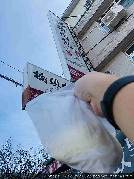 IMG_E8910_compressed.jpg IMG_E8910_compressed.jpg