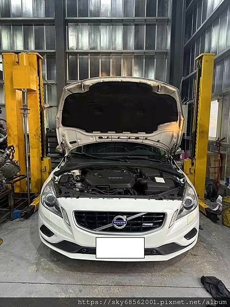 VOLVO S60-PS-6DCT450自排變速箱