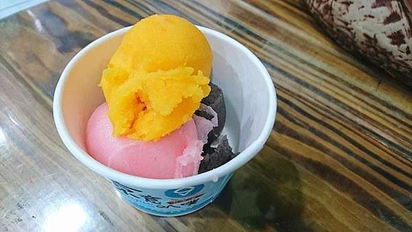 蘇澳美食 涼意叭噗 40年綿密叭噗老店 冰淇淋口味多元健康創新 蘇澳旅行小吃推薦 近蘇澳火車站 塔塔懷特 生活有樂町 蘇澳美食 涼意叭噗 40年綿密叭噗老店 冰淇淋口味多元健康創新 蘇澳旅行小吃推薦 近蘇澳火車站 塔塔懷特 生活有樂町