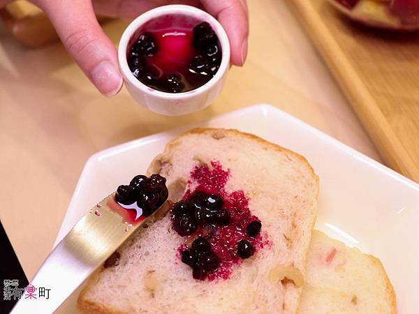 桃園美食 馬修嚴選 南平門市 健康鮮奶優格飲烤燕麥  輕食餐點推薦-0732.jpg