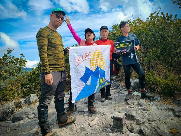 60af125760cf5.jpg 60af125760cf5.jpg