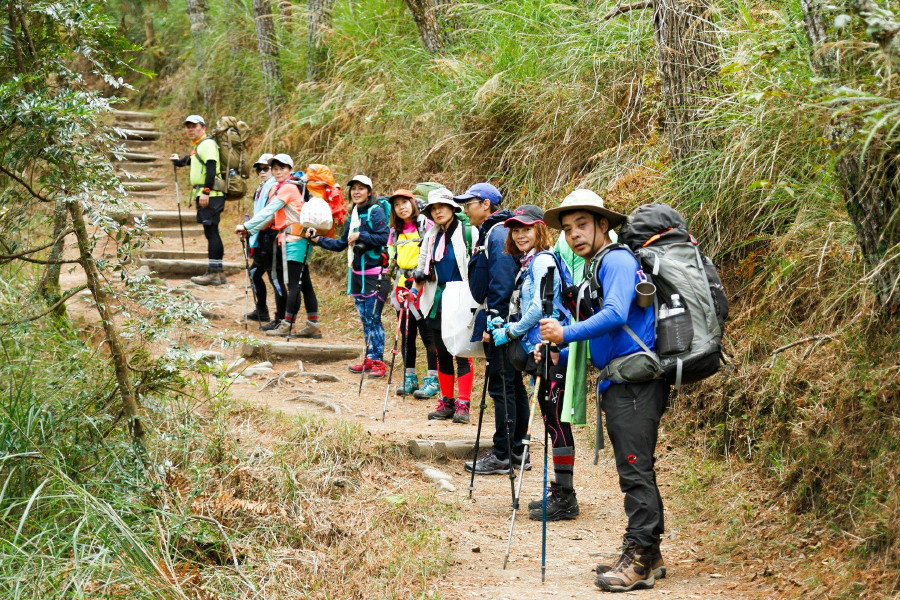 5bf376f44b560.jpg 5bf376f44b560.jpg