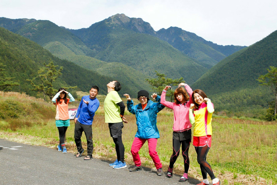 5bf37249684ec.jpg 5bf37249684ec.jpg