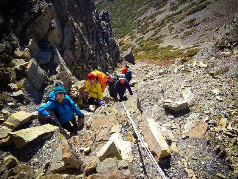 5bf78e337d435.jpg 5bf78e337d435.jpg