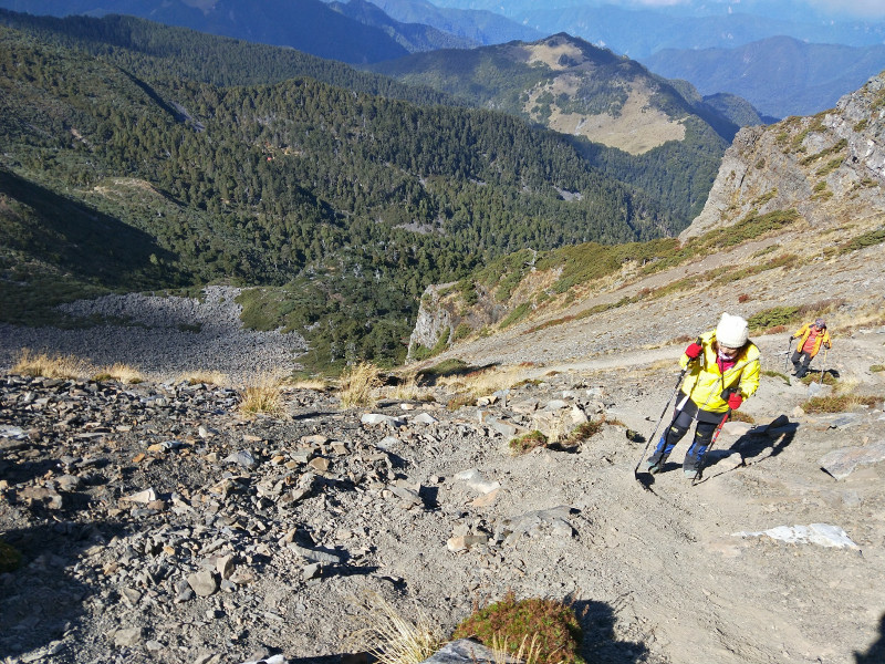 5bf6950da6fb5.jpg 5bf6950da6fb5.jpg