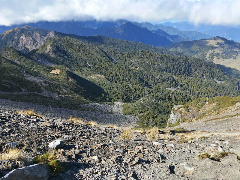 5bf6956196c29.jpg 5bf6956196c29.jpg