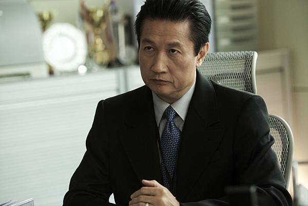 前香港廉政公署副處長徐家傑參演寒戰笑稱完全做自己本色演出 前香港廉政公署副處長徐家傑參演寒戰笑稱完全做自己本色演出