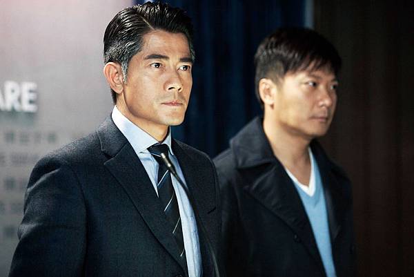 郭富城演出寒戰為求角色老成沉穩性格,不昔將兩鬢頭髮染白雙眉加粗 郭富城演出寒戰為求角色老成沉穩性格,不昔將兩鬢頭髮染白雙眉加粗