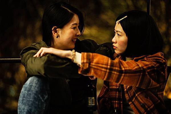新演員廖子妤(右)、余香凝 演出少女時期的骨妹.jpg 新演員廖子妤(右)、余香凝 演出少女時期的骨妹.jpg