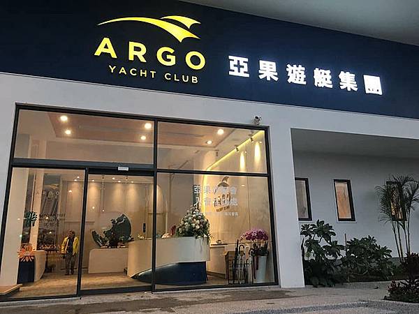 resize.jpg resize.jpg