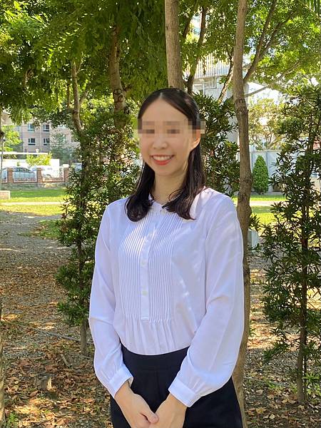 東吳大學企管系同學錄取兩家空服員