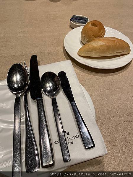 【The Chapter Café】台北信義誠品行旅一樓無