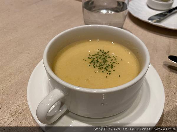 【The Chapter Café】台北信義誠品行旅一樓無