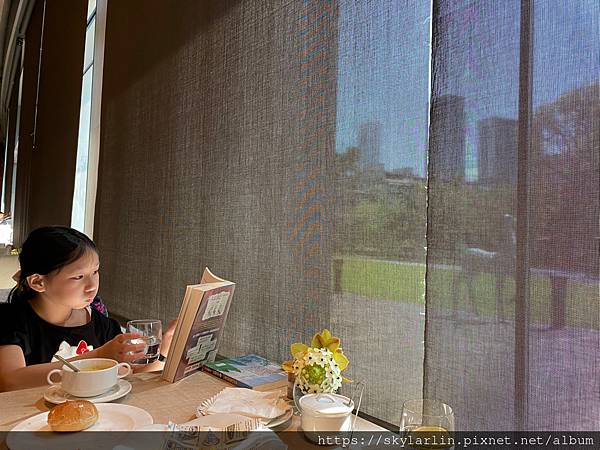 【The Chapter Café】台北信義誠品行旅一樓無 【The Chapter Café】台北信義誠品行旅一樓無