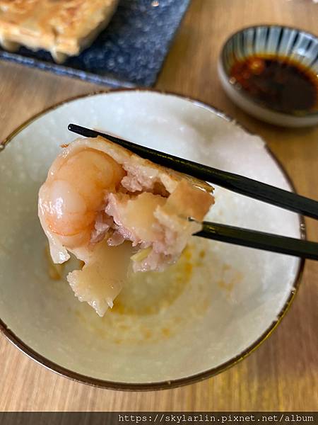 【餃子樂東豐店】30餘年的老店,華麗變身台北文青餃子館@捷運 【餃子樂東豐店】30餘年的老店,華麗變身台北文青餃子館@捷運