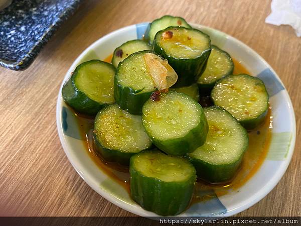 【餃子樂東豐店】30餘年的老店,華麗變身台北文青餃子館@捷運 【餃子樂東豐店】30餘年的老店,華麗變身台北文青餃子館@捷運