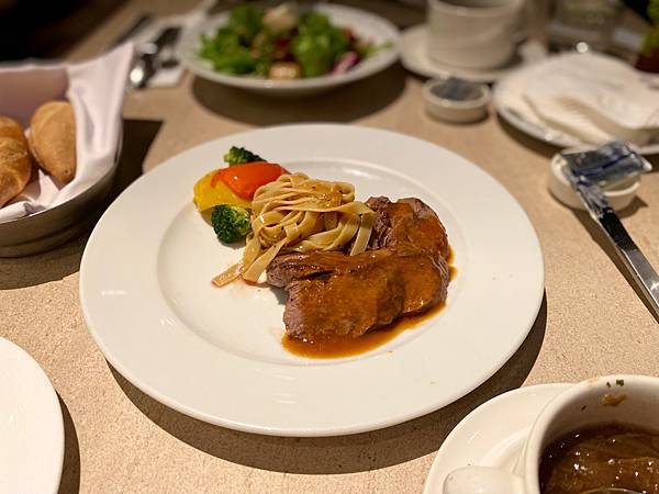 【The Chapter Café】台北信義誠品行旅一樓無 【The Chapter Café】台北信義誠品行旅一樓無