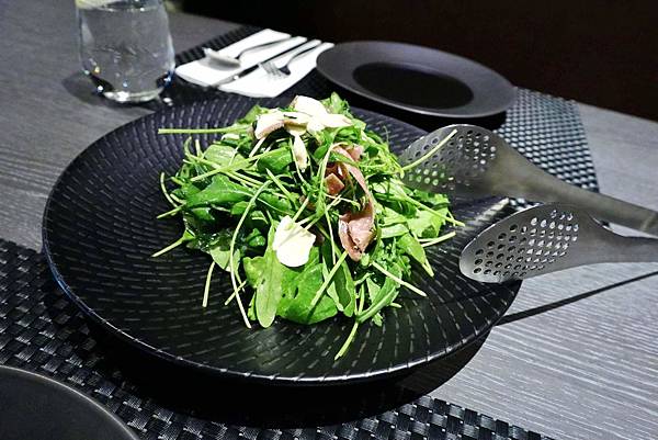 紅點熟成肉餐廳