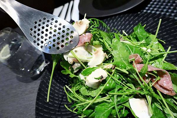 紅點熟成肉餐廳