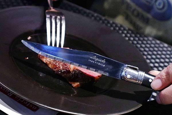 紅點熟成肉餐廳