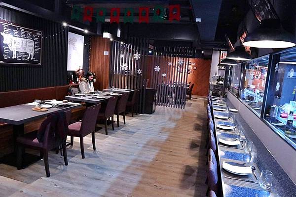 紅點熟成肉餐廳