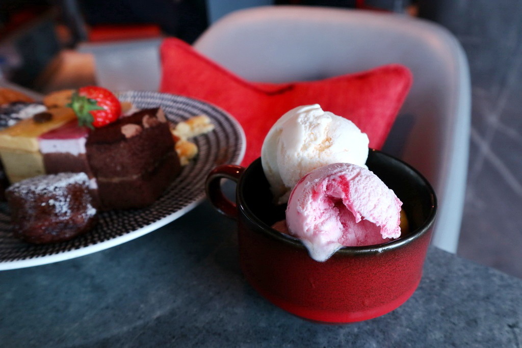 IMG_4235_调整大小-01