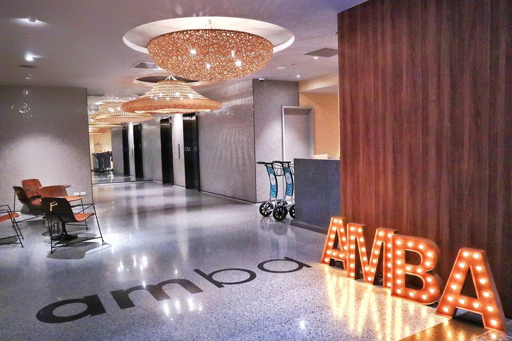 QUE原木燒烤餐廳