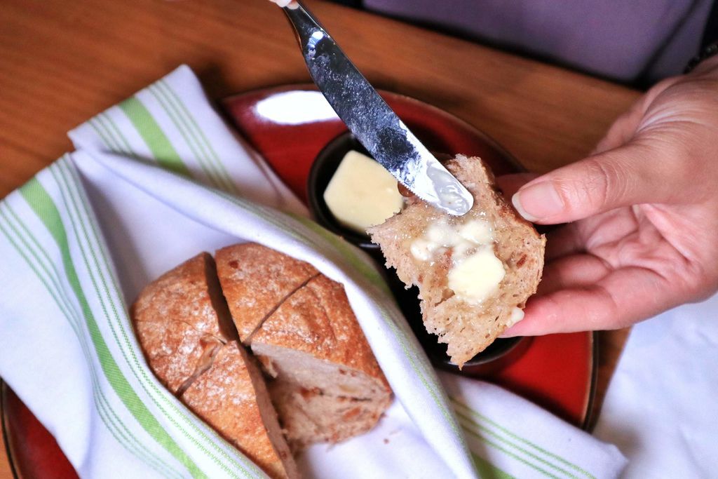 QUE原木燒烤餐廳