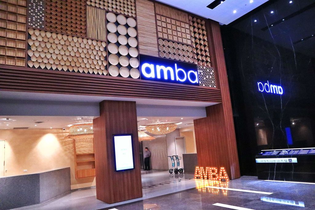 QUE原木燒烤餐廳