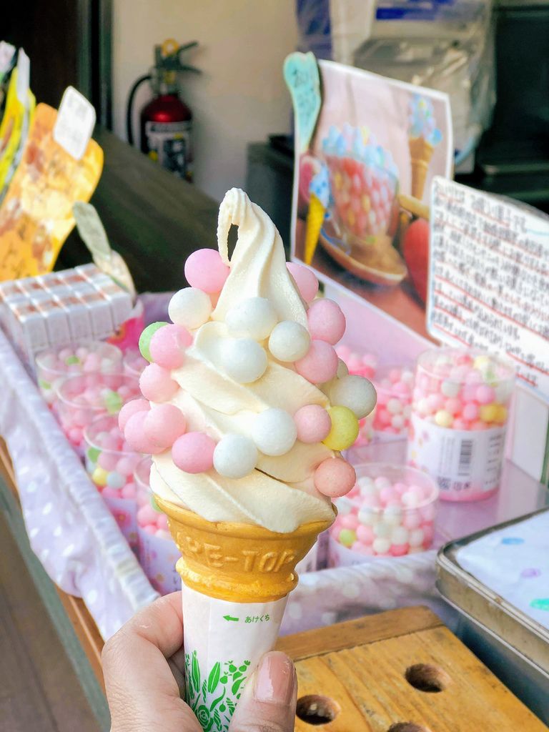 四國香川 花嫁果子冰淇淋 呼喚幸福的繽紛夢幻三盆糖果子球 香川名物 金刀比羅宮必吃美食 女子的休假計劃部落格 Fashionguide 四國香川 花嫁果子冰淇淋 呼喚幸福的繽紛夢幻三盆糖果子球 香川名物 金刀比羅宮必吃美食 女子的休假計劃部落格 Fashionguide