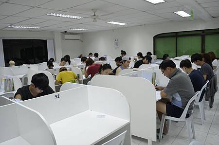Daily Test at the Intensive Library(3).JPG