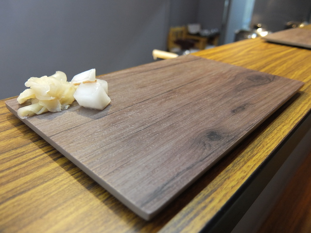 DSCF1056-2.jpg DSCF1056-2.jpg