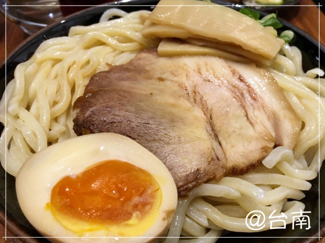 IMG_4975-3.jpg IMG_4975-3.jpg