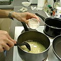 rH主廚的蘑菇濃湯製作實錄
