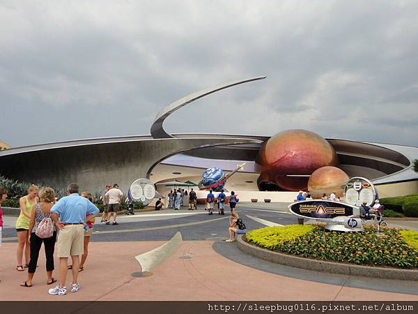 EPCOT Center-29