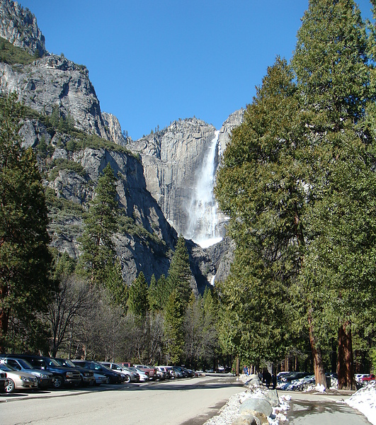 Yosemite Falls-1.jpg