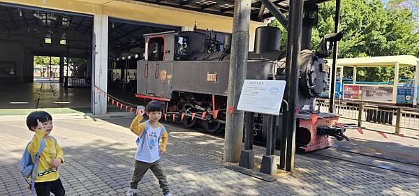 彰化 溪湖糖廠：平日悠閒/ 看火車吃冰/ 親子旅遊