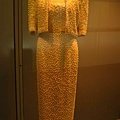VA museum-the evening gown Princess Diana wore in HK