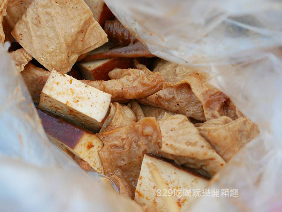 台中鰲峰路夜市清水國中對面必吃美食孫家冰滷味石頭碳烤玉米鹿港香酥蚵仔煎 (9).png