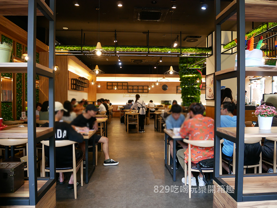 台中西屯區夏帕義大利麵-逢甲店｜逢甲大學附近聚餐、下午茶甜點分量多又平價CP值高舒芙蕾 (7).png