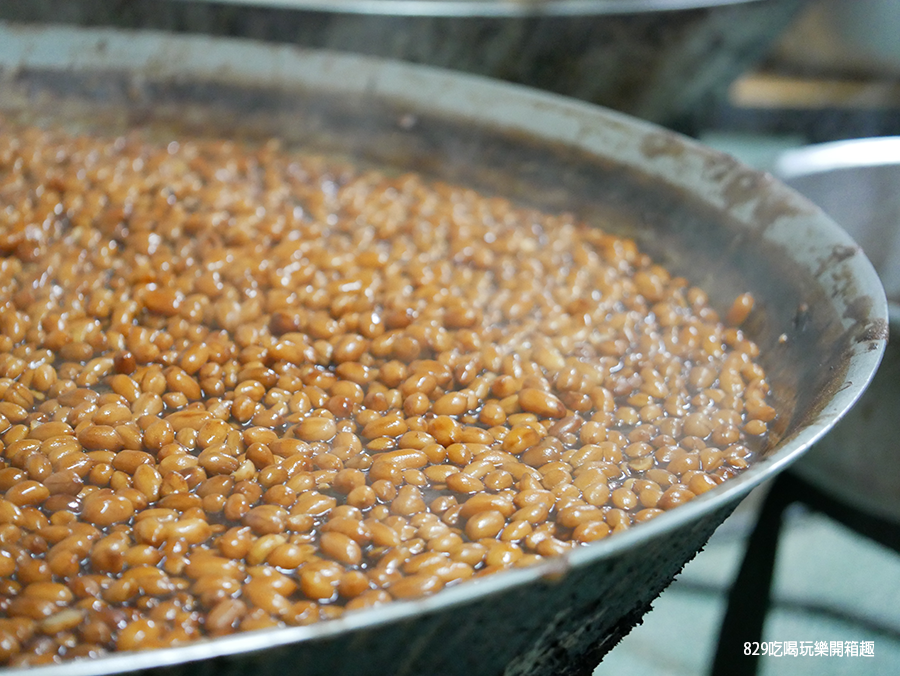 【台中豐原美食】老東家廚藝坊-東陽食品｜內含8種配料與整塊鮑魚的八寶鮑魚虎掌粽巨無霸粽得獎名粽｜2021 端午肉粽禮盒預購滿額送711禮卷｜滷味｜年菜禮盒 (11).png