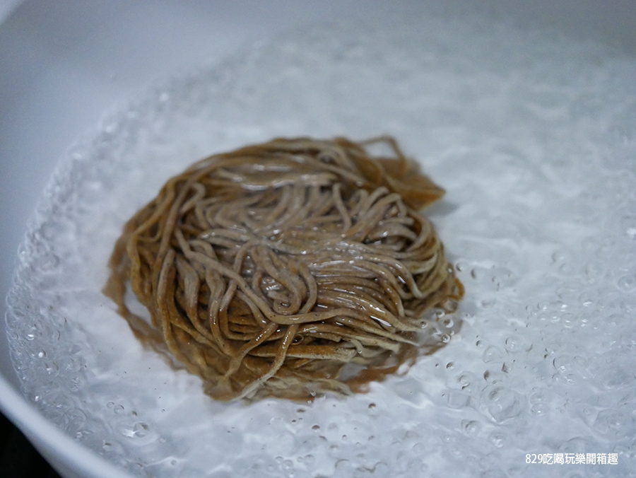 【宅配美食】日日好食減醣麵｜兼顧蛋白質補充與熱量的美味｜宅在家也能輕鬆減醣飲食 (11).png