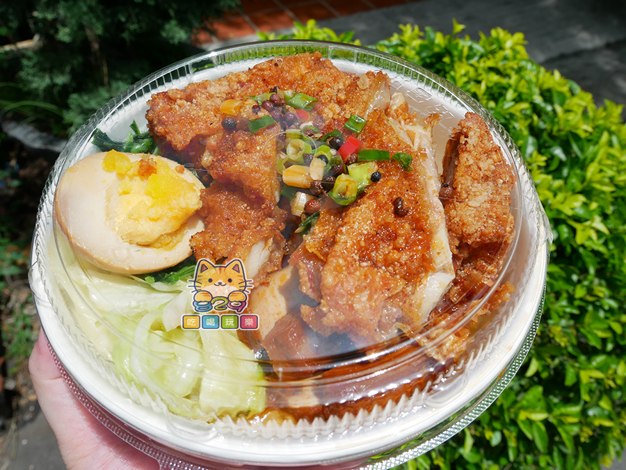 【台中豐原區美食】PRO普羅咖啡館｜料多實在的百元防疫便當｜google評價高達1300則｜在地人才知道古色古香的茶藝館｜滿千可外送｜UBEREAT優惠 (3).png