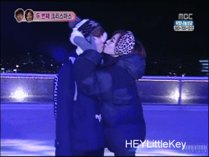 53b240ddcca02e134f16b98a3a80b2db.gif