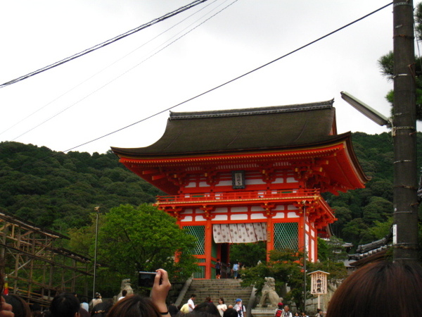 人山人海的清水寺