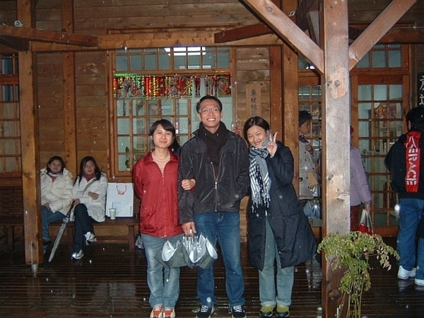 http://pics9.blog.yam.com/15/userfile/s/slkim/album/149b916adaf63f.jpg